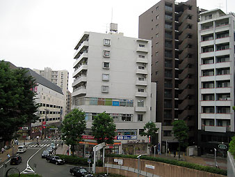 基5-2付近南口駅前ロータリー付近　